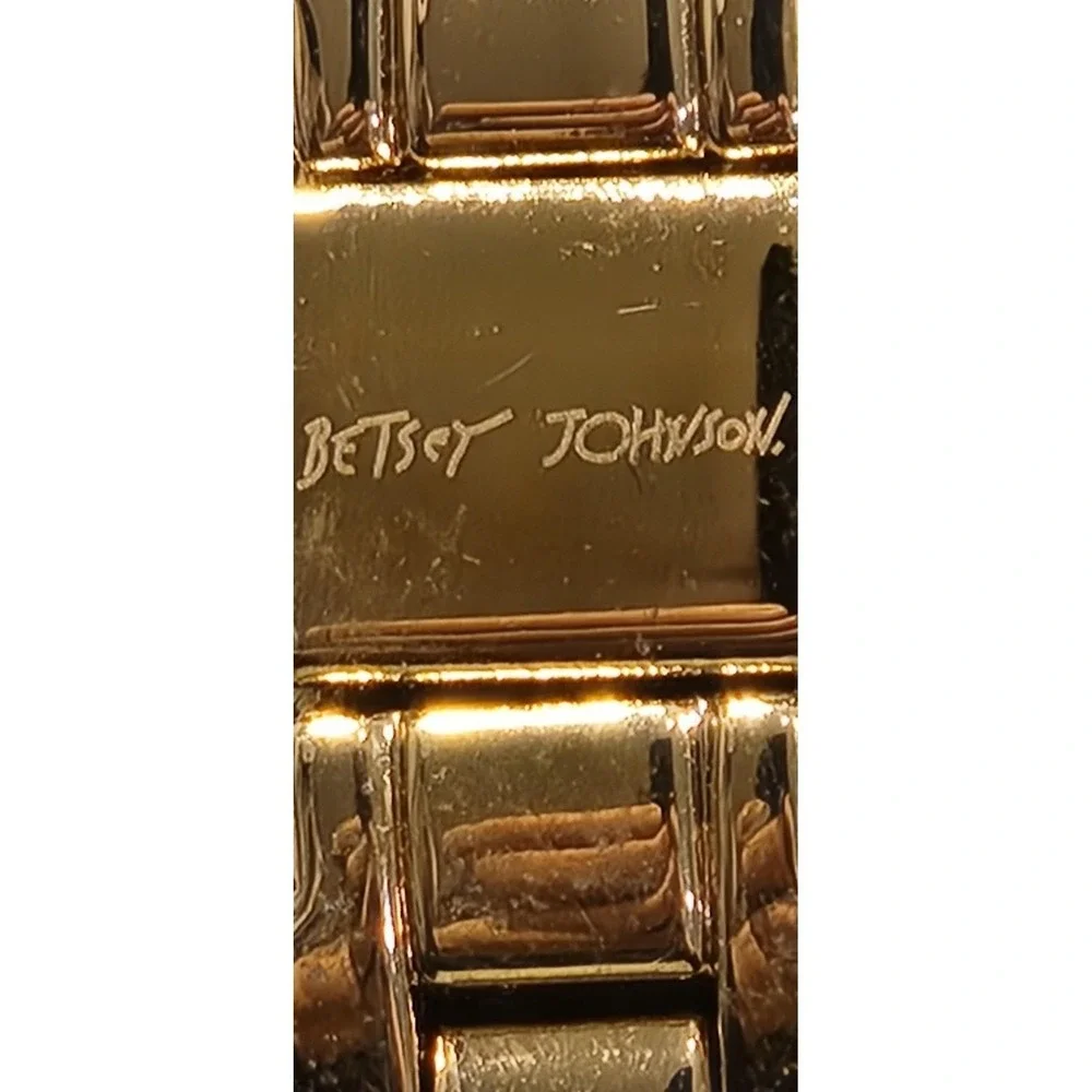 Betsey Johnson brand betsey